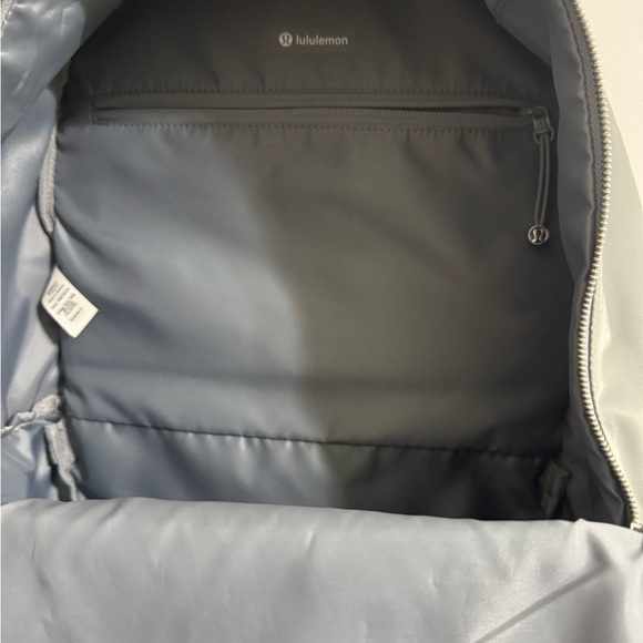 lululemon athletica Gray Backpack - Picture 2 of 6